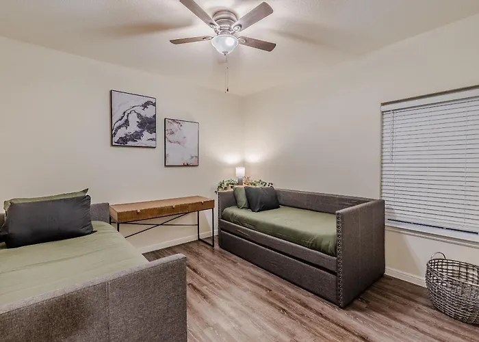 The Urban Haven Of Worth * Fort Worth